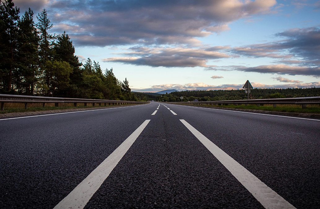 Targeted support: The new middle lane between guidance and advice