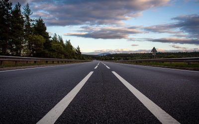 Targeted support: The new middle lane between guidance and advice